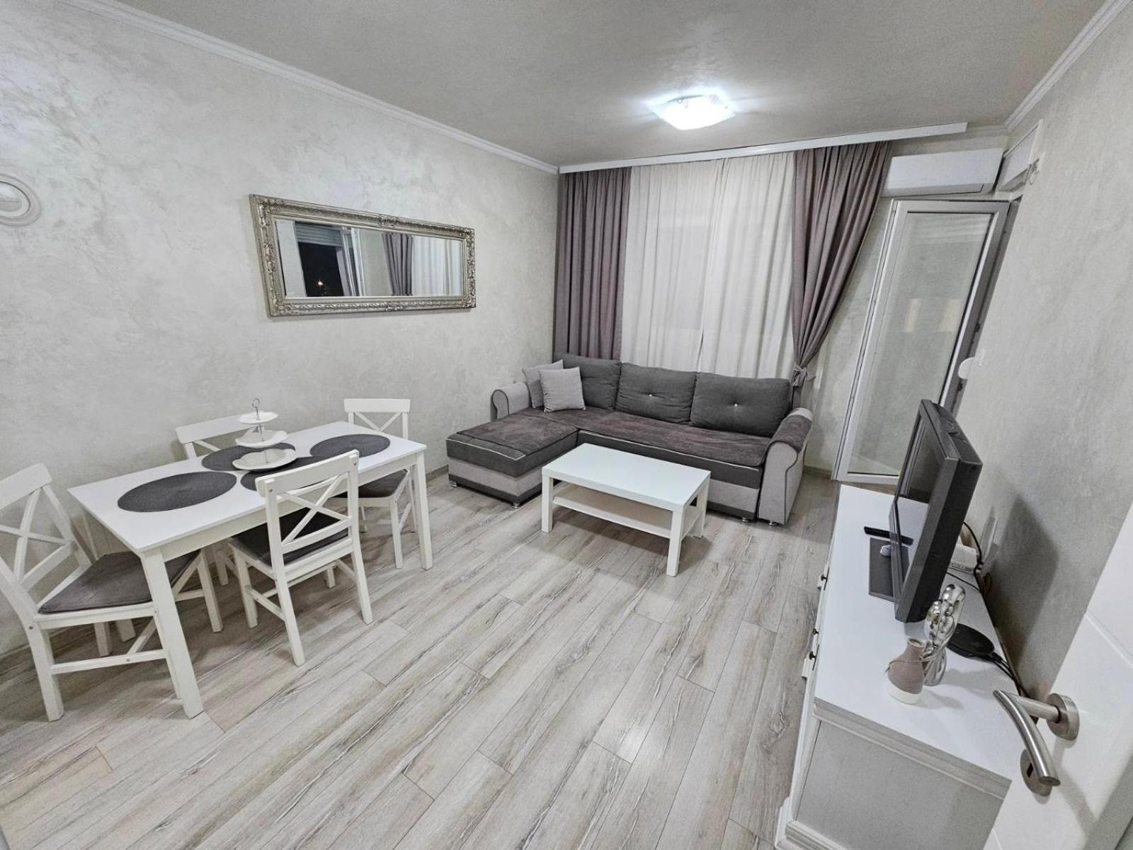 Apartman Basic 2 Добой Экстерьер фото